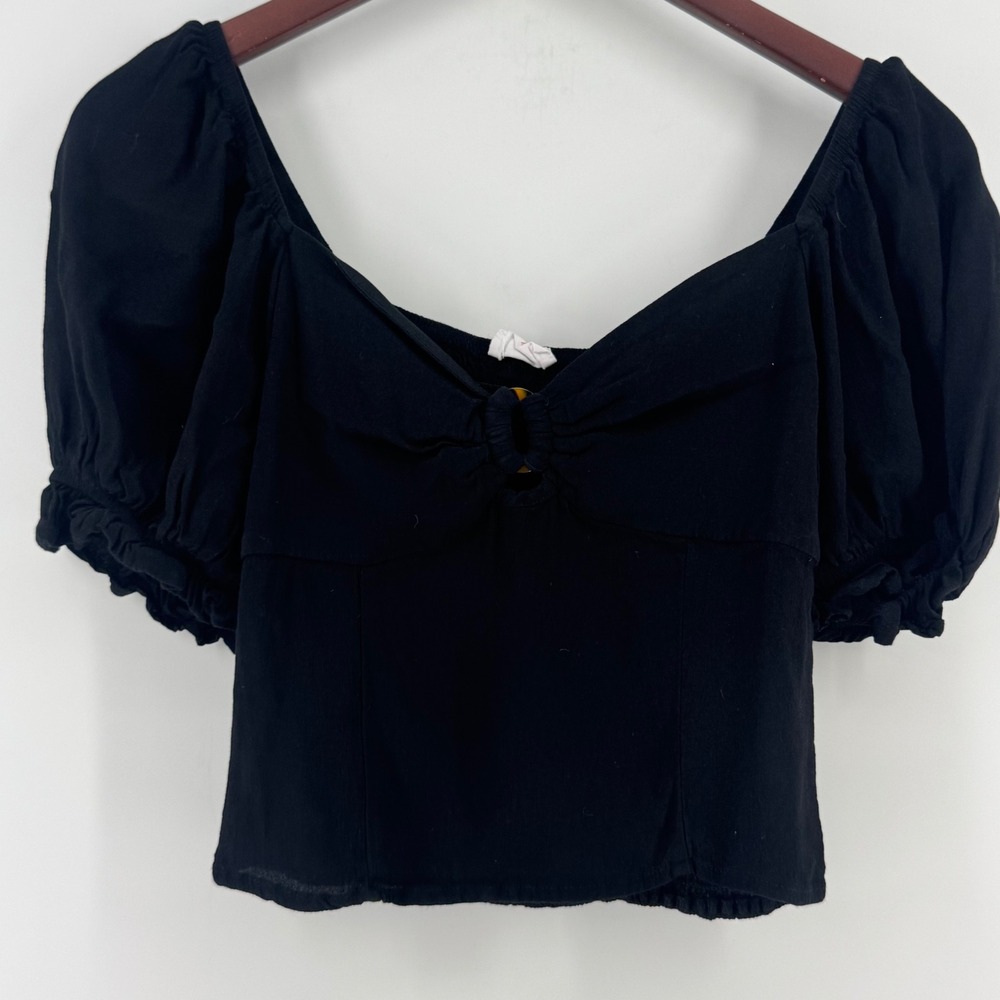 Sienna Sky Black Puff‎ Sleeve Crop Top Sweetheart Tortoise Ring Smocked Medium